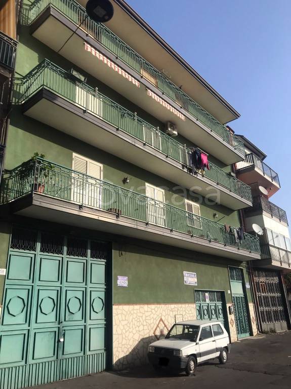 casa indipendente in vendita a Paternò
