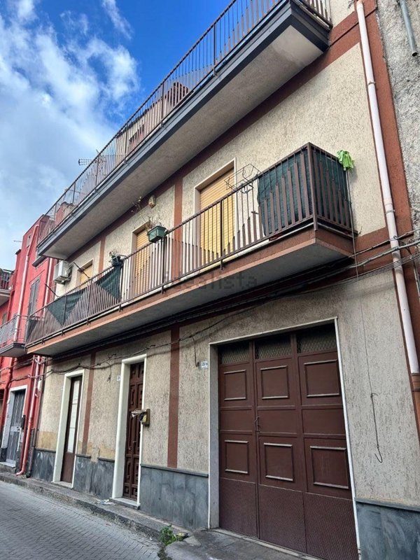 casa indipendente in vendita a Paternò