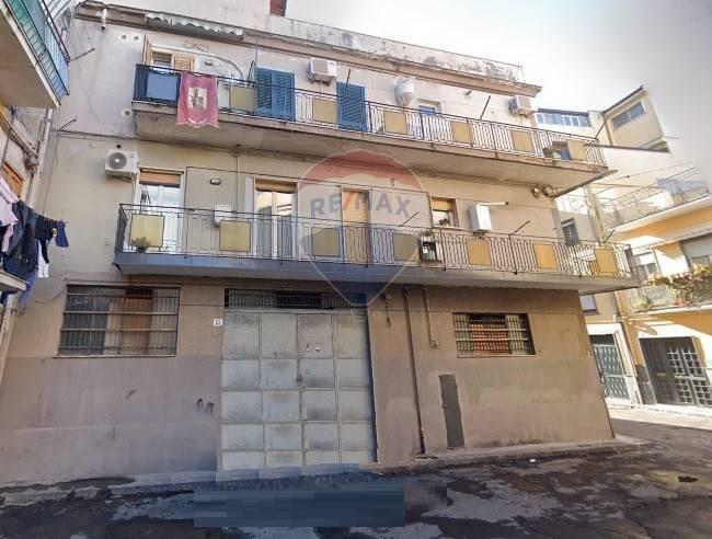 casa indipendente in vendita a Paternò
