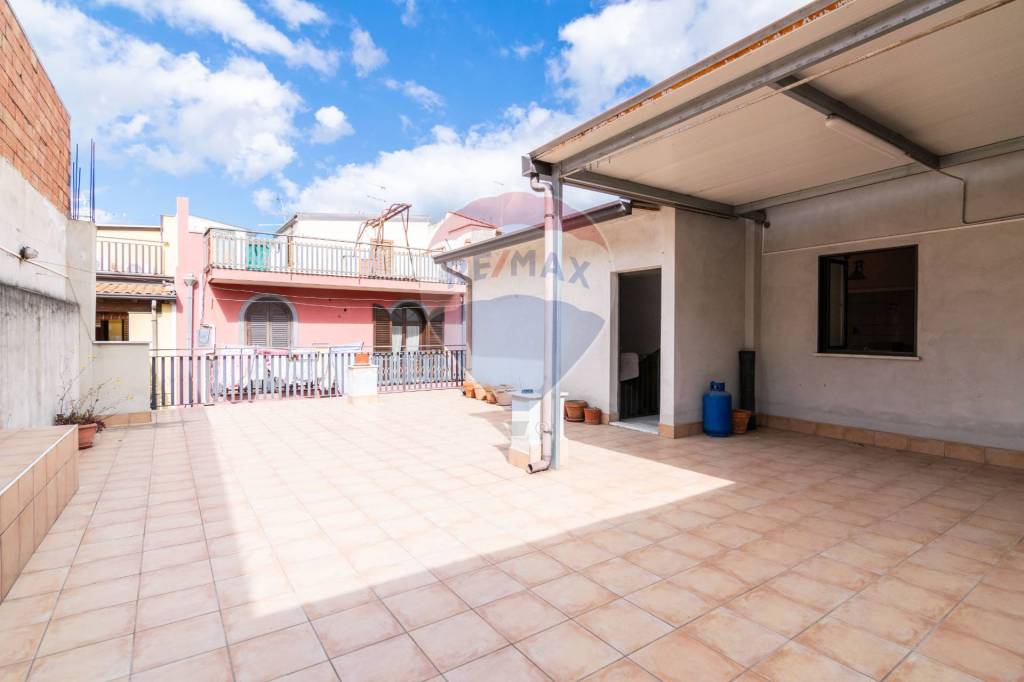 casa indipendente in vendita a Paternò