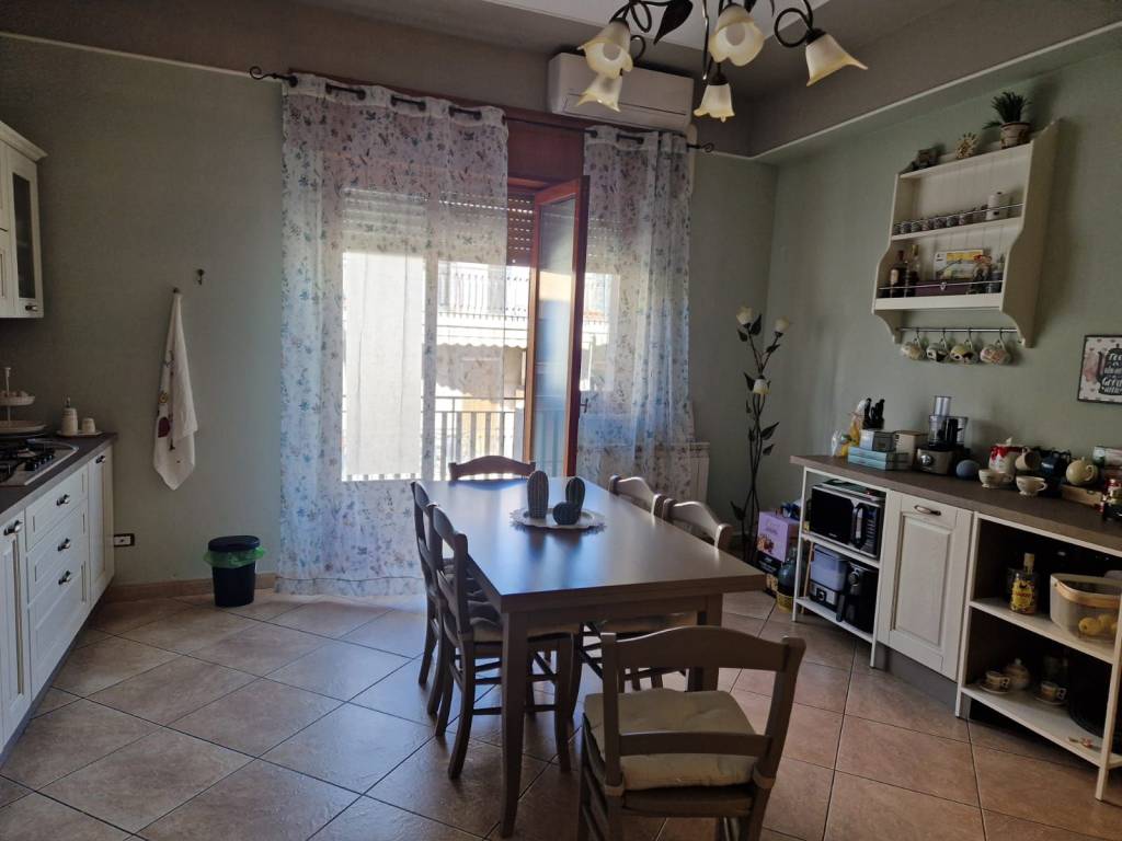 appartamento in vendita a Paternò