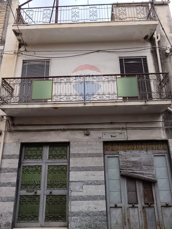 casa indipendente in vendita a Paternò