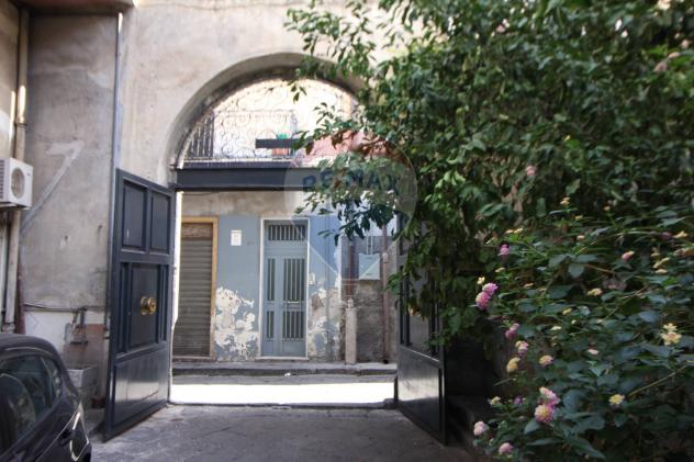 appartamento in vendita a Paternò in zona Centro Storico