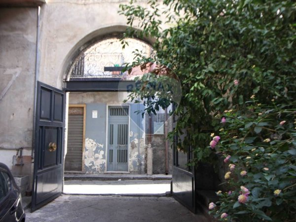 casa indipendente in vendita a Paternò in zona Centro Storico