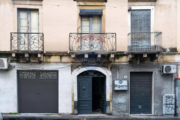 casa indipendente in vendita a Paternò