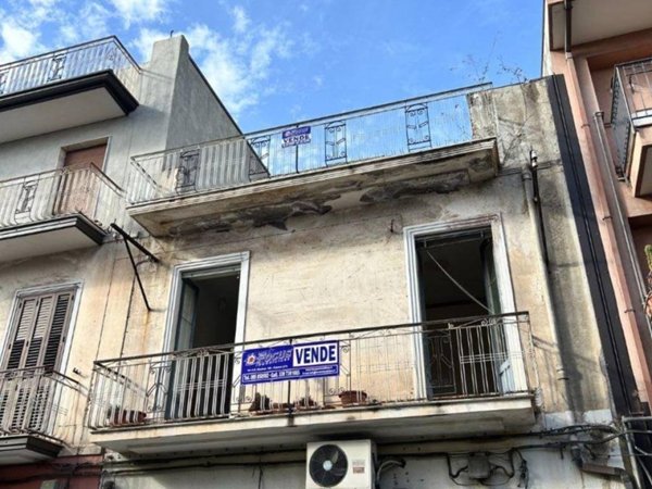 appartamento in vendita a Paternò in zona Centro Storico