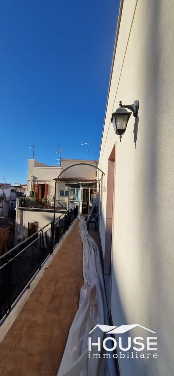 casa semindipendente in vendita a Paternò in zona Centro Storico