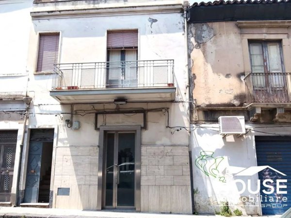 casa indipendente in vendita a Paternò