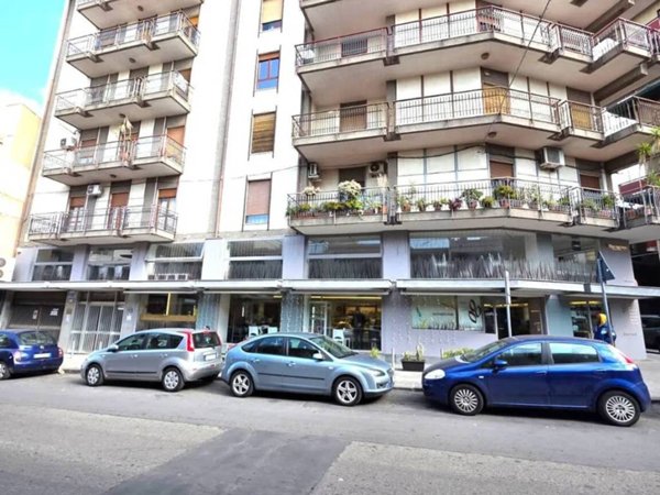 appartamento in vendita a Paternò in zona Centro Storico