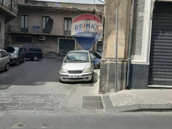 appartamento in vendita a Paternò in zona Centro Storico