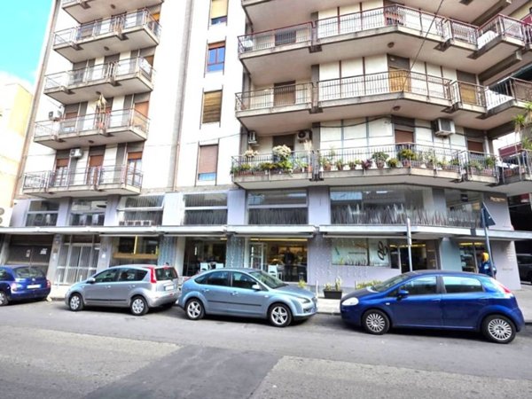 appartamento in vendita a Paternò in zona Centro Storico