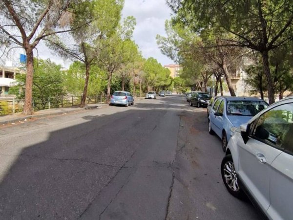 negozio in vendita a Paternò