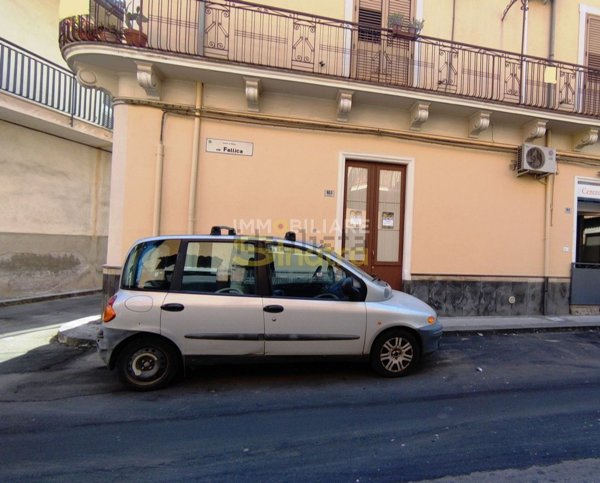 appartamento in vendita a Paternò