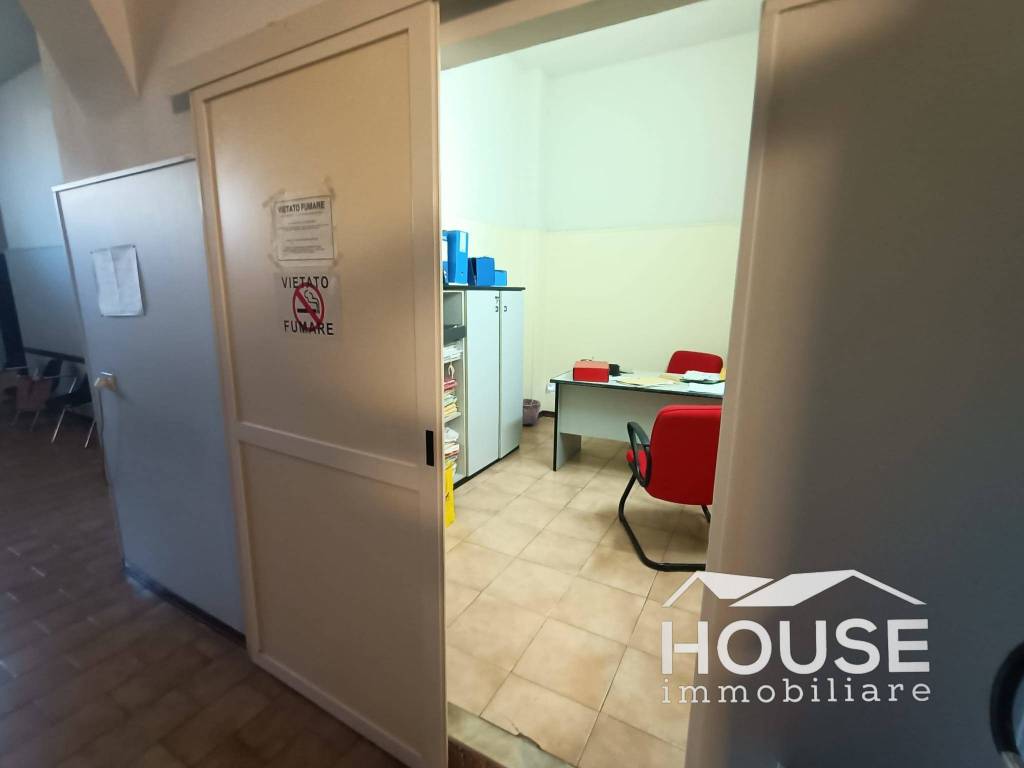 negozio in vendita a Paternò