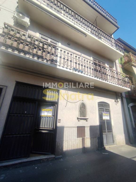 casa indipendente in vendita a Paternò