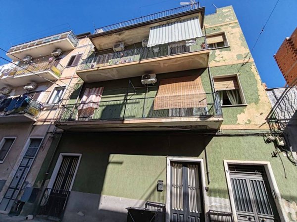 intera palazzina in vendita a Paternò