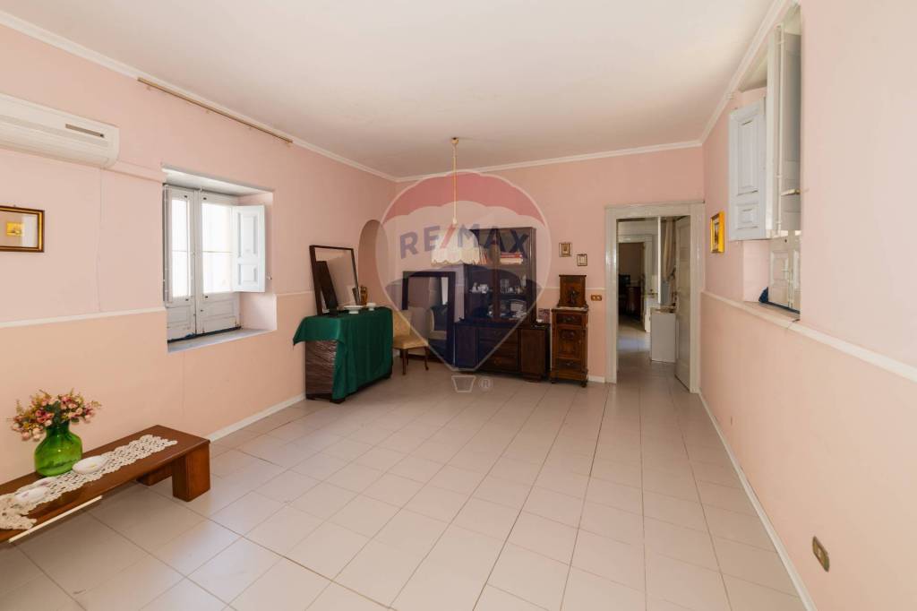 casa indipendente in vendita a Paternò