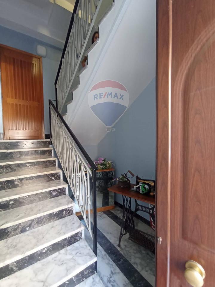 appartamento in vendita a Paternò in zona Centro Storico