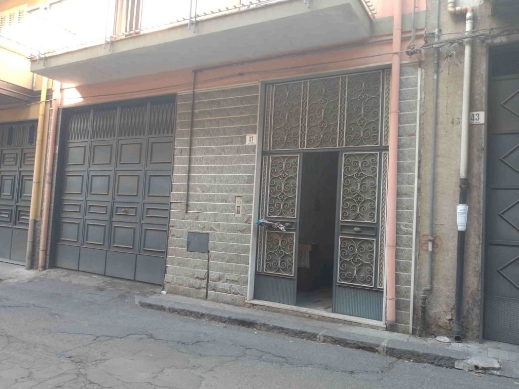 casa indipendente in vendita a Paternò