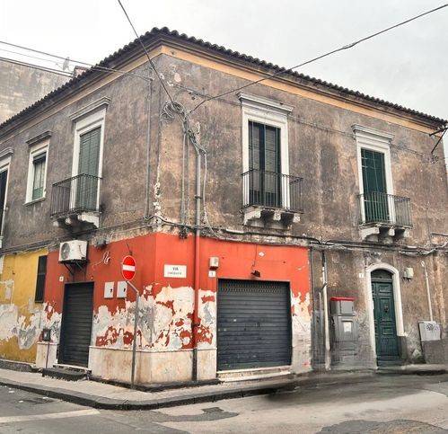 casa indipendente in vendita a Paternò