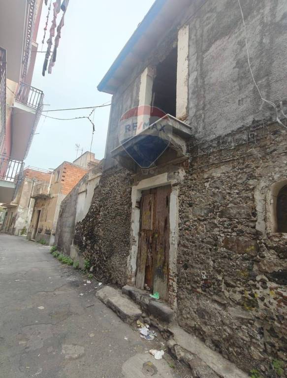 casa indipendente in vendita a Paternò