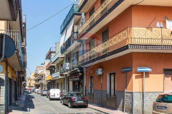 appartamento in vendita a Paternò