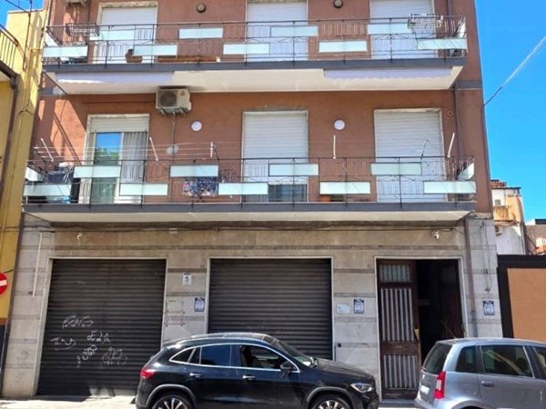appartamento in vendita a Paternò in zona Centro Storico
