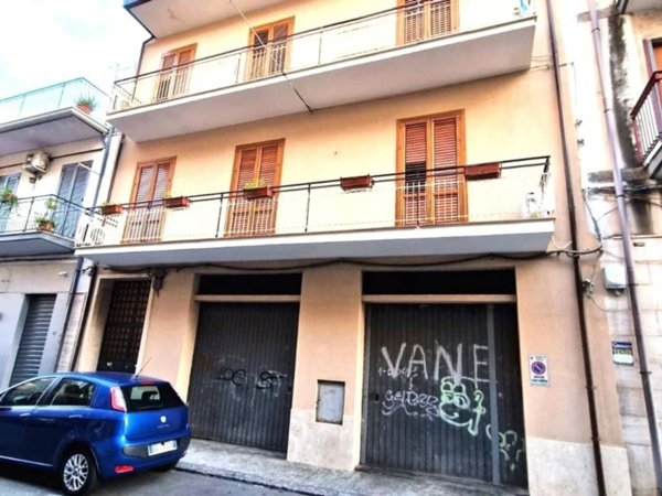 appartamento in vendita a Paternò