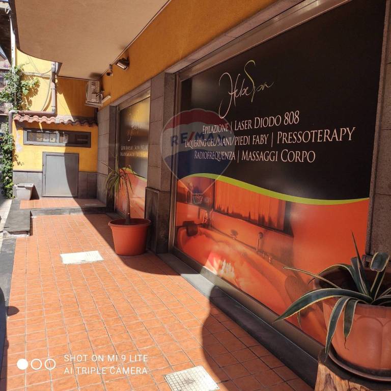 negozio in vendita a Paternò