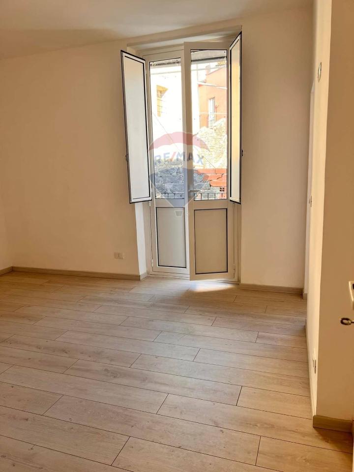 appartamento in vendita a Paternò in zona Centro Storico