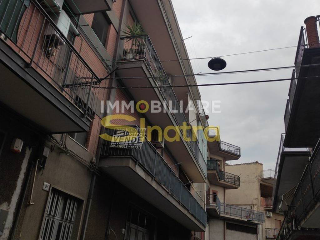 appartamento in vendita a Paternò in zona Centro Storico
