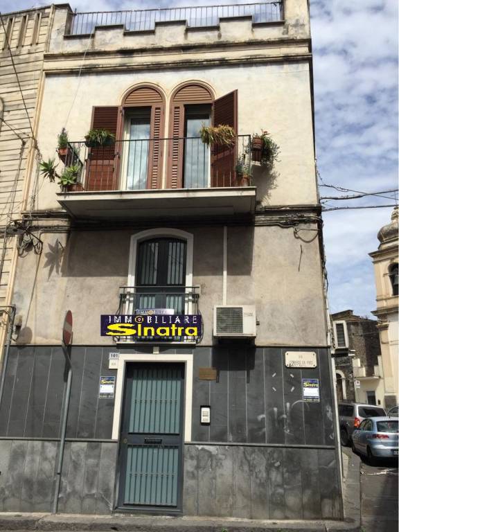 casa indipendente in vendita a Paternò in zona Centro Storico