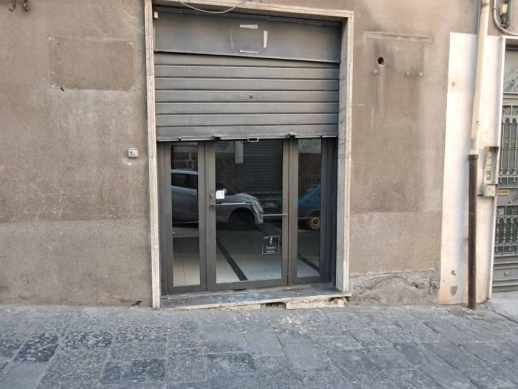 negozio in vendita a Paternò