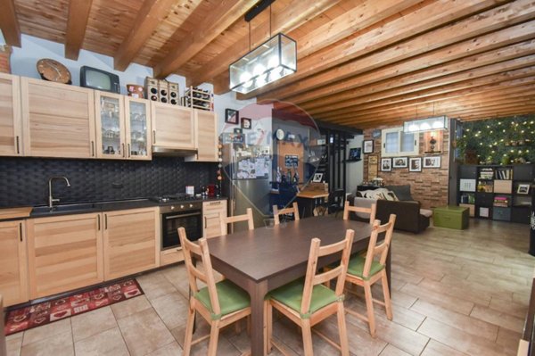 casa indipendente in vendita a Paternò in zona Centro Storico