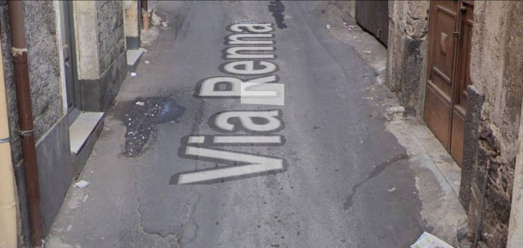 appartamento in vendita a Paternò in zona Centro Storico