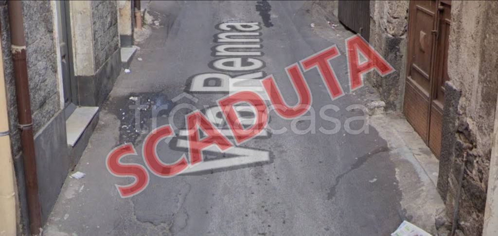 appartamento in vendita a Paternò in zona Centro Storico