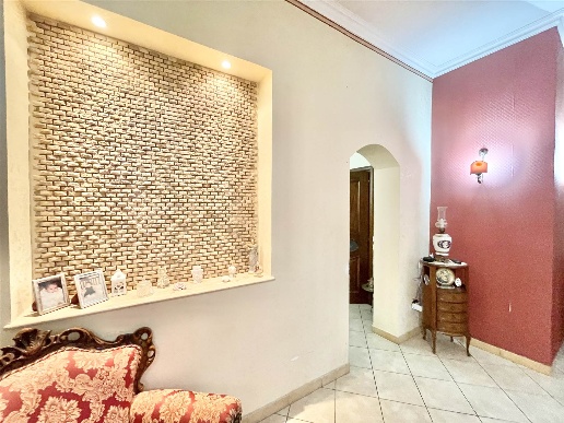 appartamento in vendita a Paternò in zona Centro Storico