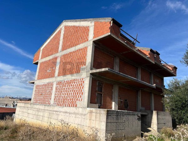 casa indipendente in vendita a Paternò