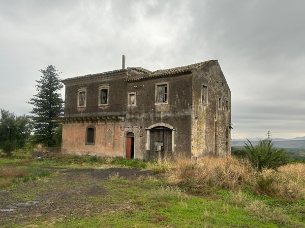 casale in vendita a Paternò