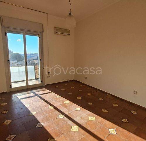 appartamento in vendita a Paternò