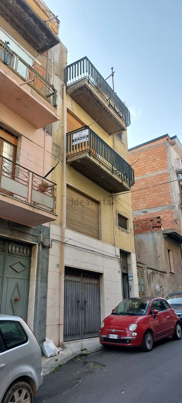 casa indipendente in vendita a Paternò