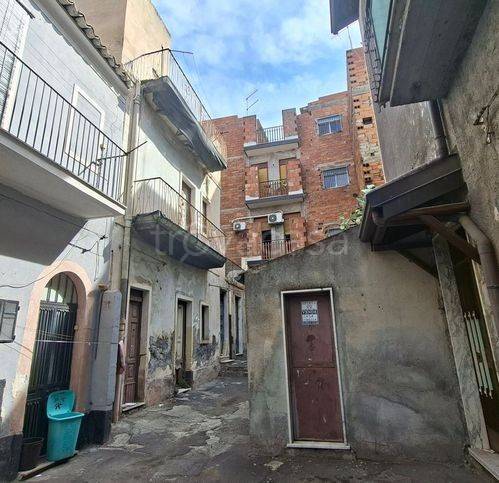 casa indipendente in vendita a Paternò