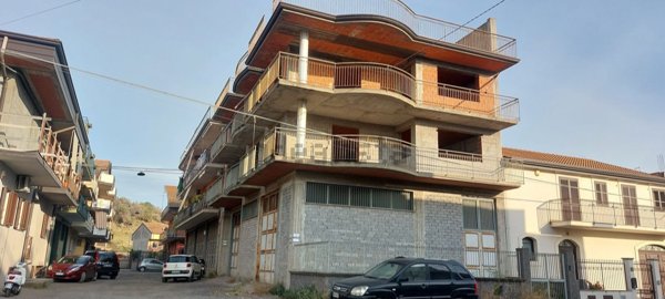 casa indipendente in vendita a Paternò