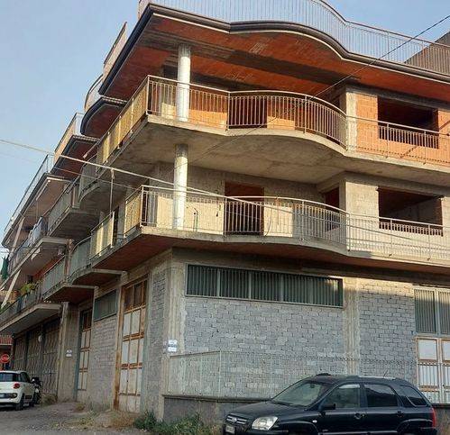 casa indipendente in vendita a Paternò