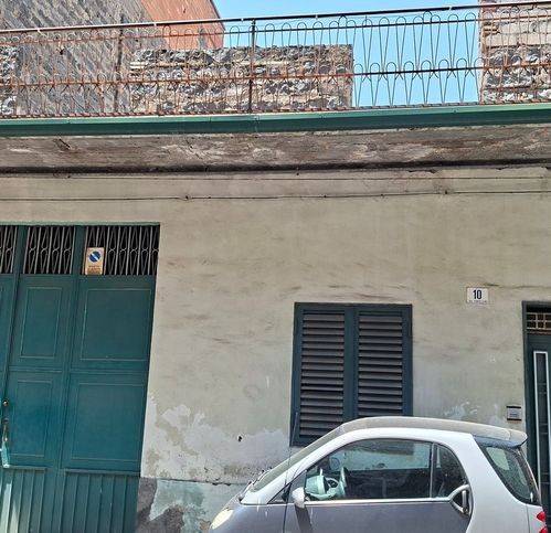 casa indipendente in vendita a Paternò