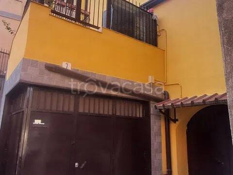casa indipendente in vendita a Paternò