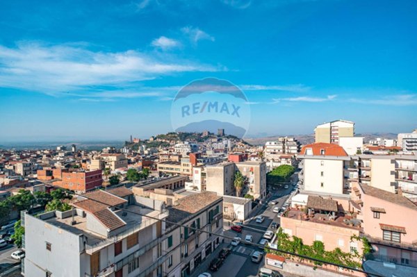 appartamento in vendita a Paternò in zona Centro Storico
