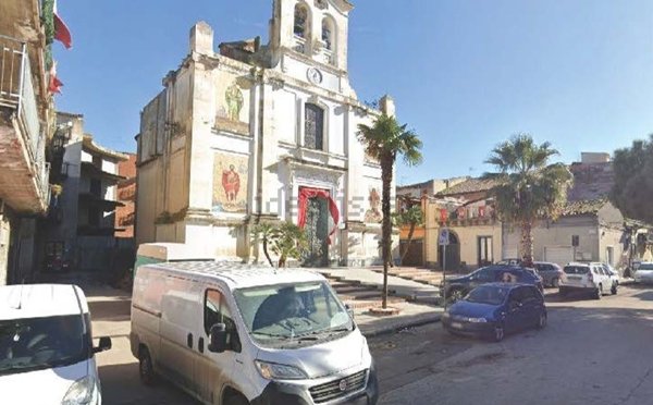 appartamento in vendita a Paternò in zona Centro Storico