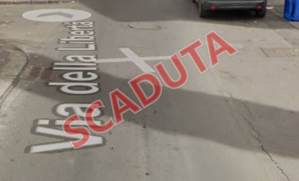 locale commerciale in vendita a Paternò