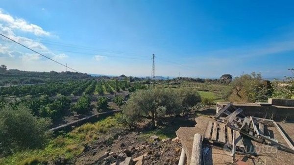 casale in vendita a Paternò